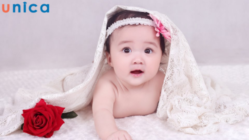 Tên tiếng anh nữ mang ý nghĩa kiên cường, mạnh mẽ