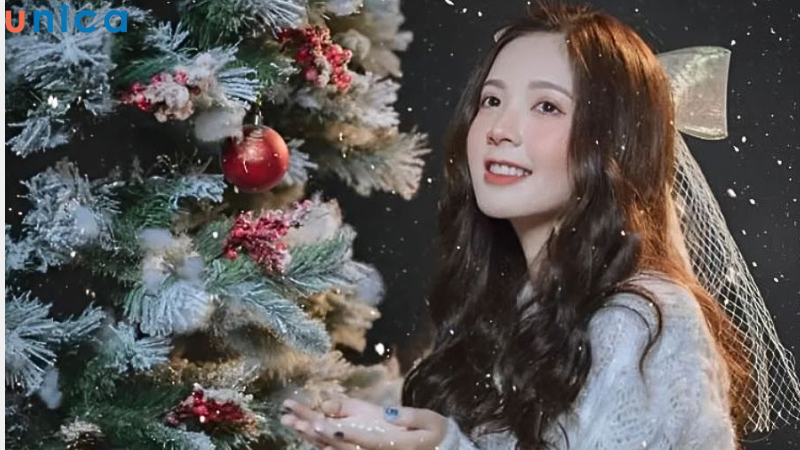 Hướng dẫn chụp ảnh tạo dáng bên cây thông Noel