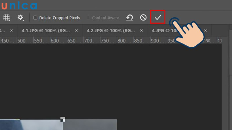 Chọn biểu tượng ✓  để hoàn thành bước cắt ảnh
