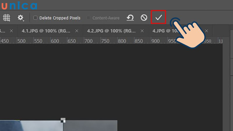 Chọn biểu tượng ✓ để hoàn thành bước cắt ảnh