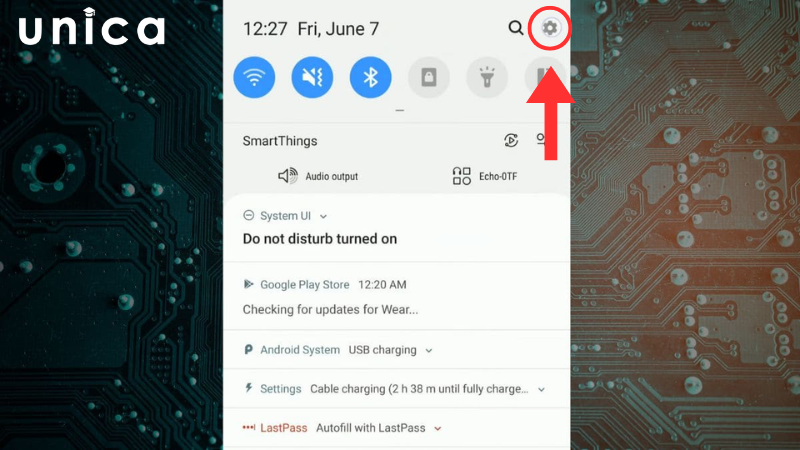 Ấn vào biểu tượng cài đặt