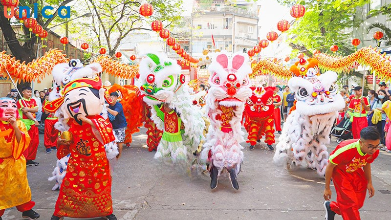 Biểu tượng 9. Múa lân rồng