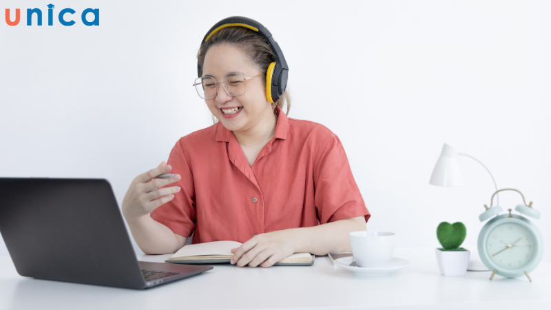 Học tiếng Trung online tạo ra hạn chế về môi trường, thiếu người đồng hành, hỗ trợ