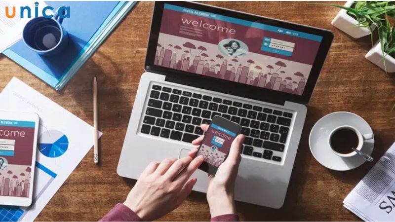 Xây dựng website và giao diện người dùng thân thiện