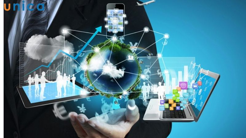 CTO giữ vai trò định hướng, lựa chọn và triển khai các giải pháp công nghệ phù hợp