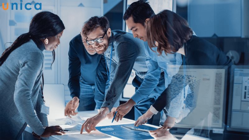 CTO chịu trách nhiệm tuyển dụng và quản lý sự tăng trưởng team