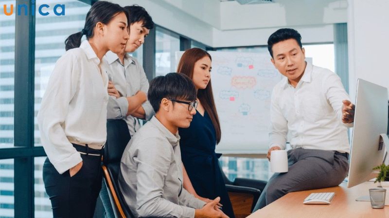 Để trở thành giám đốc marketing bạn cần có trình độ học vấn chuyên sâu