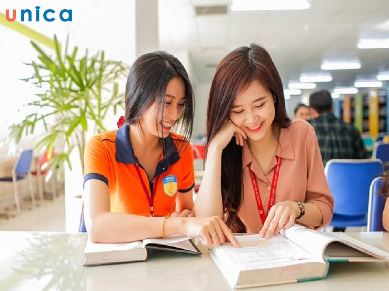 học ngành gì để trở thành biên tập viên