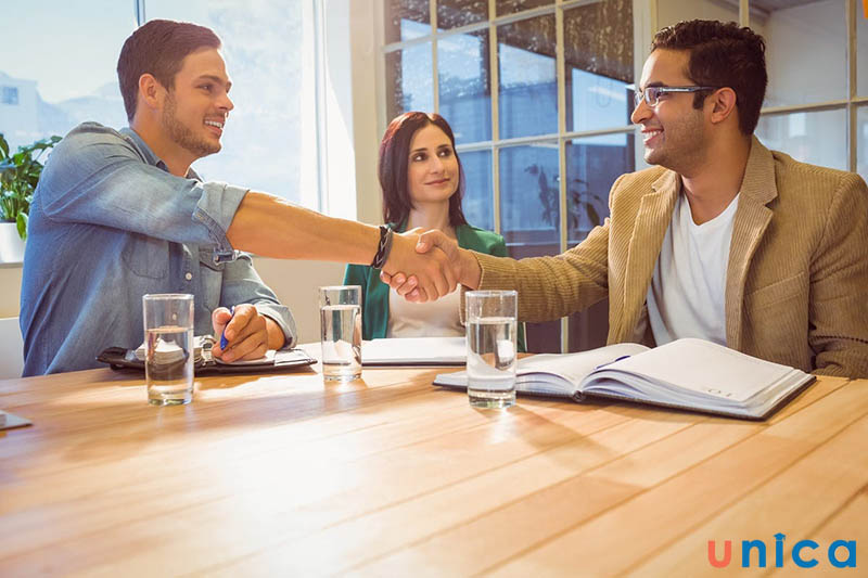 Những người đồng sáng lập doanh nghiệp cũng là 1 lựa chọn để huy đông vốn