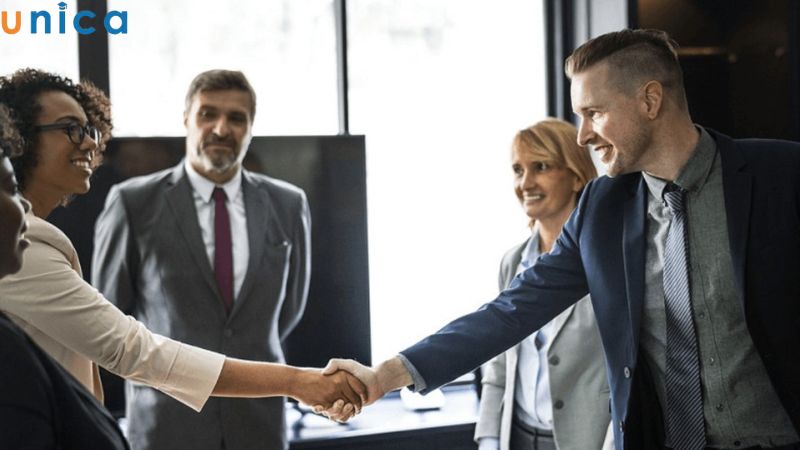 Cổ đông chi phối cần thực hiện những hành động cụ thể để doanh nghiệp phát triển