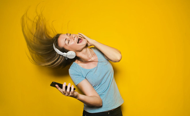 Cách luyện giọng nói khỏe tại nhà dành cho bạn