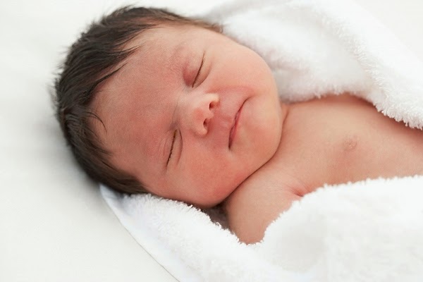 11 Cách chăm sóc trẻ sơ sinh 2 tháng tuổi mẹ cần biết