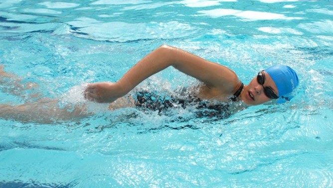 Bật mí 5 kỹ thuật bơi sải đúng cách cho người mới bắt đầu