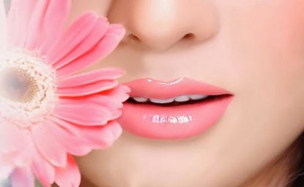 Bật mí cách chăm sóc môi sau khi phun xăm chị em cần phải biết