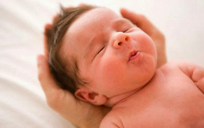 7 Cách chăm sóc trẻ sơ sinh dưới 1 tháng tuổi mẹ nên biết