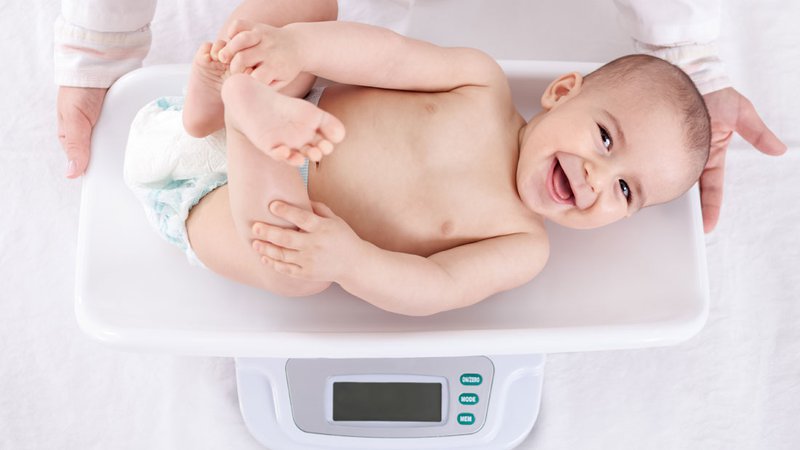 Thông tin quan trọng về chiều cao cân nặng của trẻ mẹ cần phải biết