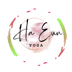 Hà Eun Yoga