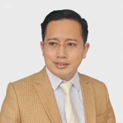 Nguyễn Hoàng